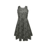 Paisley Sleeveless Expansion Dress