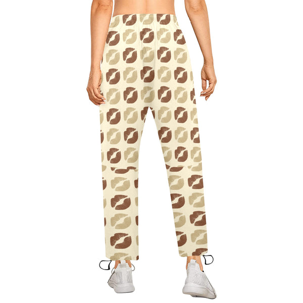 kisses beige and bronze print 2A Women's Quick Dry Cargo Sweatpants (Model L65)