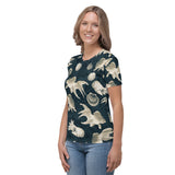 Women's T-shirt - Objet D'Art