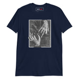 GEORGIA O’KEEFFE—HANDS AND THIMBLE (1919) BY ALFRED STIEGLITZ Short-Sleeve Unisex T-Shirt - Objet D'Art