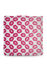 Kisses Pouf Ottoman - Objet D'Art