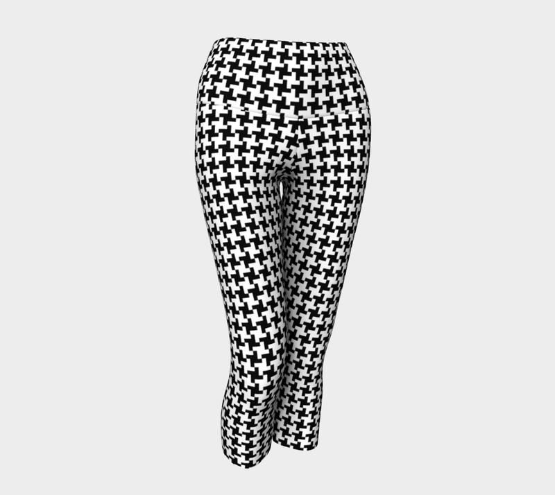 Houndstooth Yoga Capris - Objet D'Art