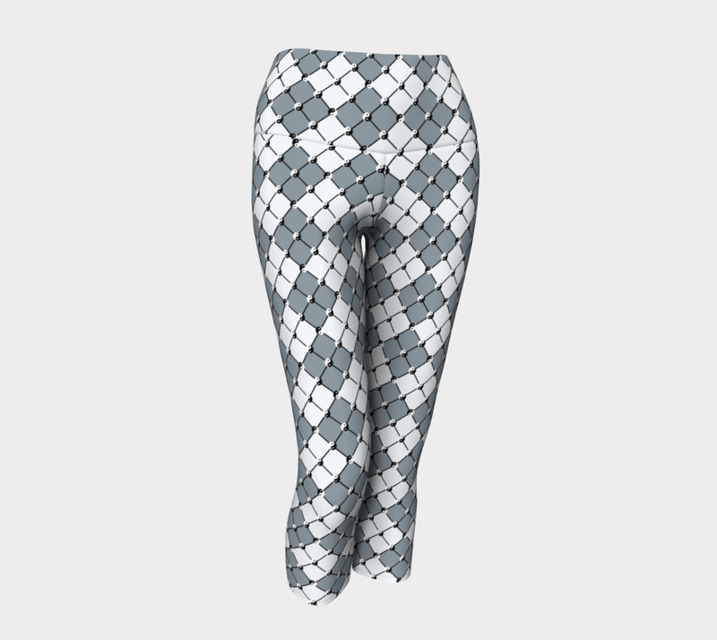 Yin & Yang Yoga Capris - Objet D'Art