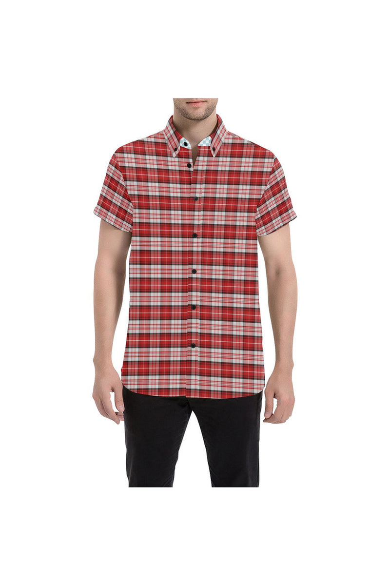 Men in Plaid Short Sleeve Shirt - Objet D'Art