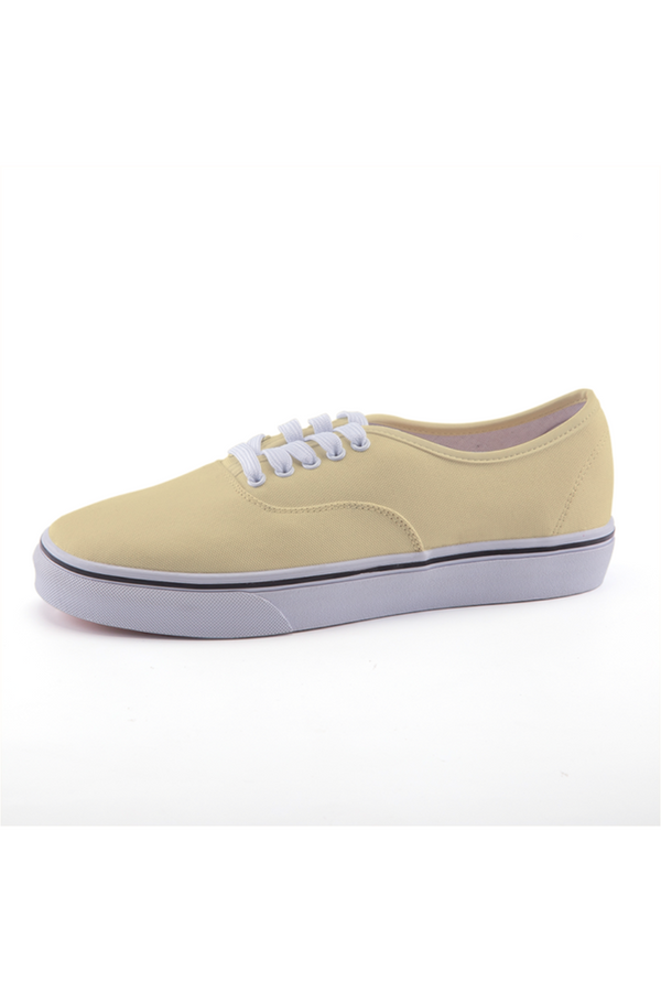 Creme de la Creme Low-top Canvas Shoes - Objet D'Art