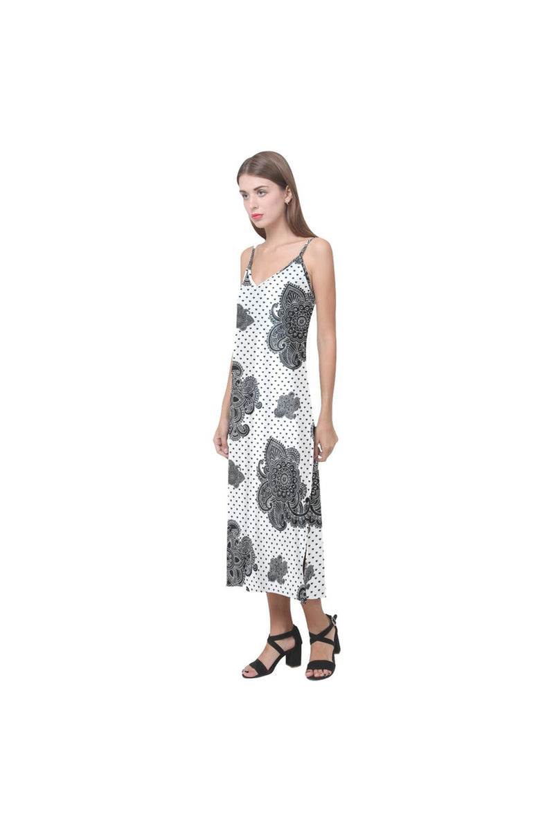 Paisley Hearts V-Neck Open Fork Long Dress - Objet D'Art Online Retail Store