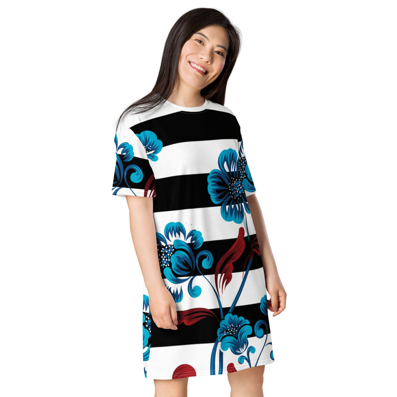 T-shirt dress - Objet D'Art