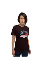 An American Kiss Short-Sleeve Unisex T-Shirt - Objet D'Art