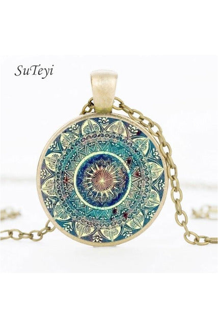 Henna Crystal Mandala Earrings - Objet D'Art